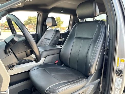 Used 2022 Ford F250 Lariat w/ Lariat Value Package AWD/4WD image 11