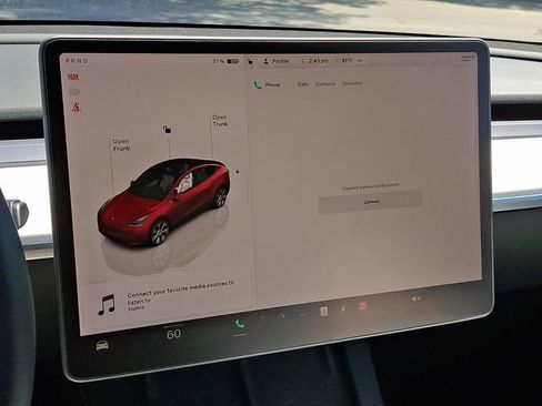 Used 2023 Tesla Model Y Long Range image 19