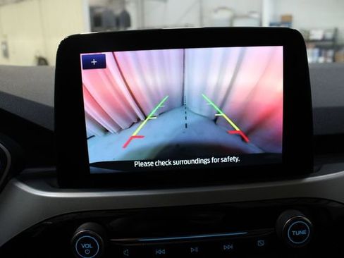 Used 2022 Ford Escape SE w/ Convenience Package image 4