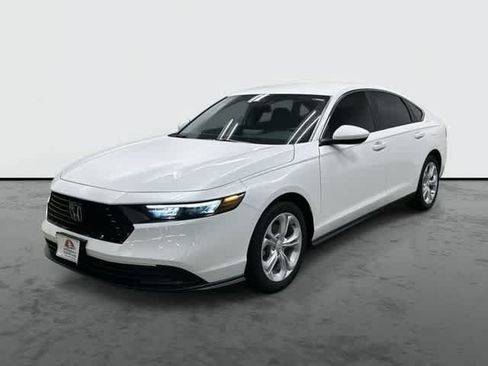 Used 2025 Honda Accord LX image 1