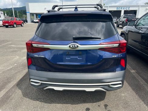 Used 2021 Kia Seltos EX AWD/4WD image 4