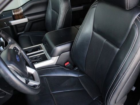 Used 2019 Ford F150 Lariat w/ Equipment Group 502A Luxury image 17