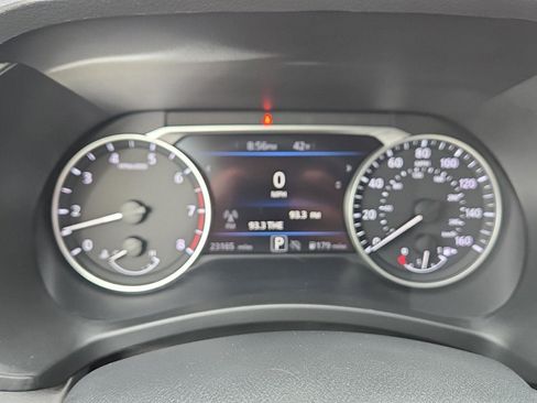 Used 2025 Nissan Sentra SV image 21