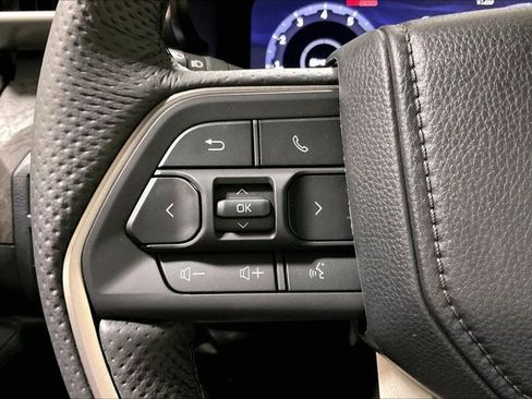 New 2026 Toyota Tacoma Limited AWD/4WD image 19