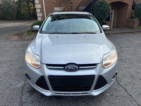 Used 2014 Ford Focus SE image 4