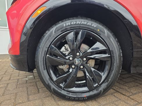 Used 2024 Buick Encore GX Sport Touring image 12