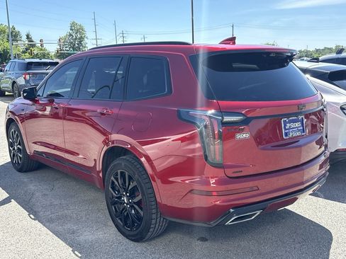 Used 2024 Cadillac XT6 Sport w/ Technology Package AWD/4WD image 7