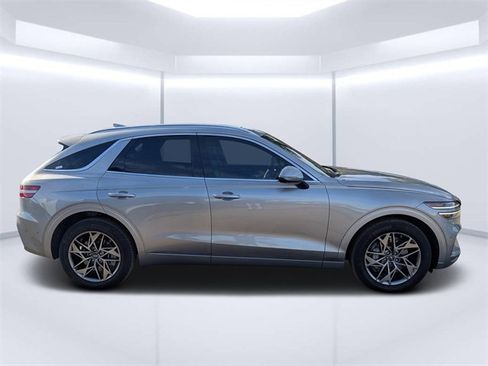 Used 2023 Genesis GV70 2.5T w/ Advanced Package image 2