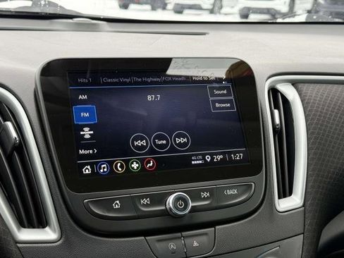 Used 2024 Chevrolet Malibu LT image 22