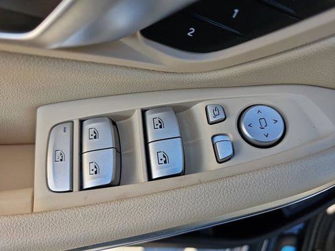Used 2025 BMW 330i xDrive xDrive w/ M Sport Package image 28