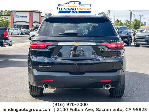 Used 2023 Chevrolet Traverse LT FWD image 3