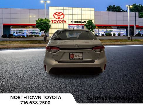 Used 2023 Toyota Corolla LE image 34