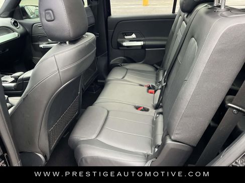 Used 2020 Mercedes-Benz GLB 250 4MATIC image 15