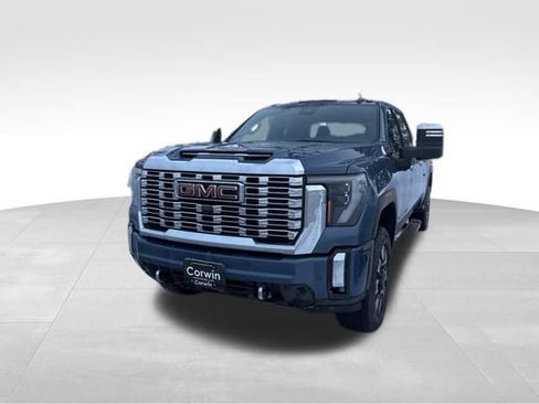 Used 2024 GMC Sierra 2500 Denali w/ Denali Reserve Package image 2