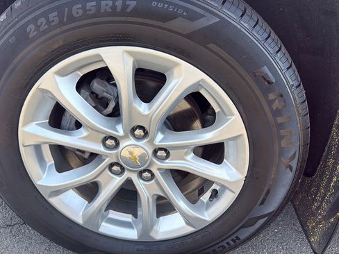 Used 2019 Chevrolet Equinox LT AWD/4WD image 5