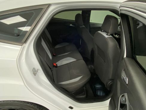Used 2016 Ford Focus ST FWD image 37