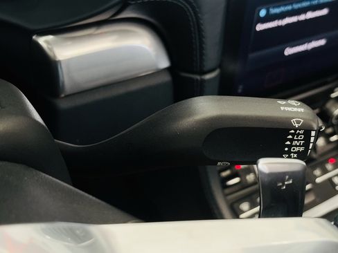 Used 2019 Porsche 718 Boxster RWD image 47