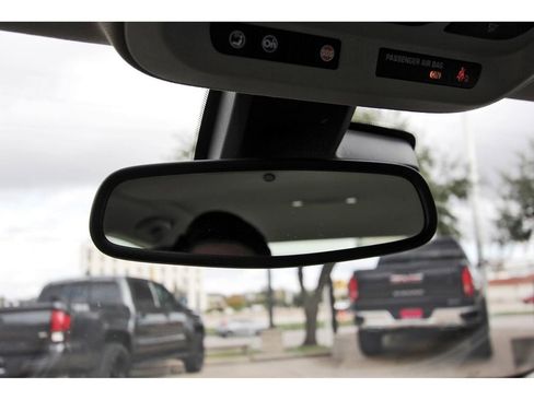 Used 2014 Chevrolet Impala LT image 25