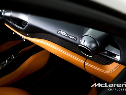 Used 2022 Ferrari F8 Tributo image 22