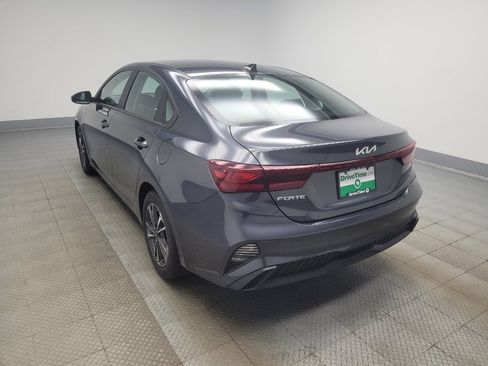 Used 2023 Kia Forte LXS w/ LXS Technology Package FWD image 5