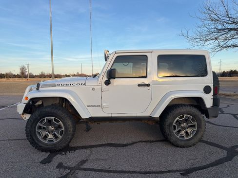 Used 2013 Jeep Wrangler Rubicon w/ PWR Convenience Group image 4