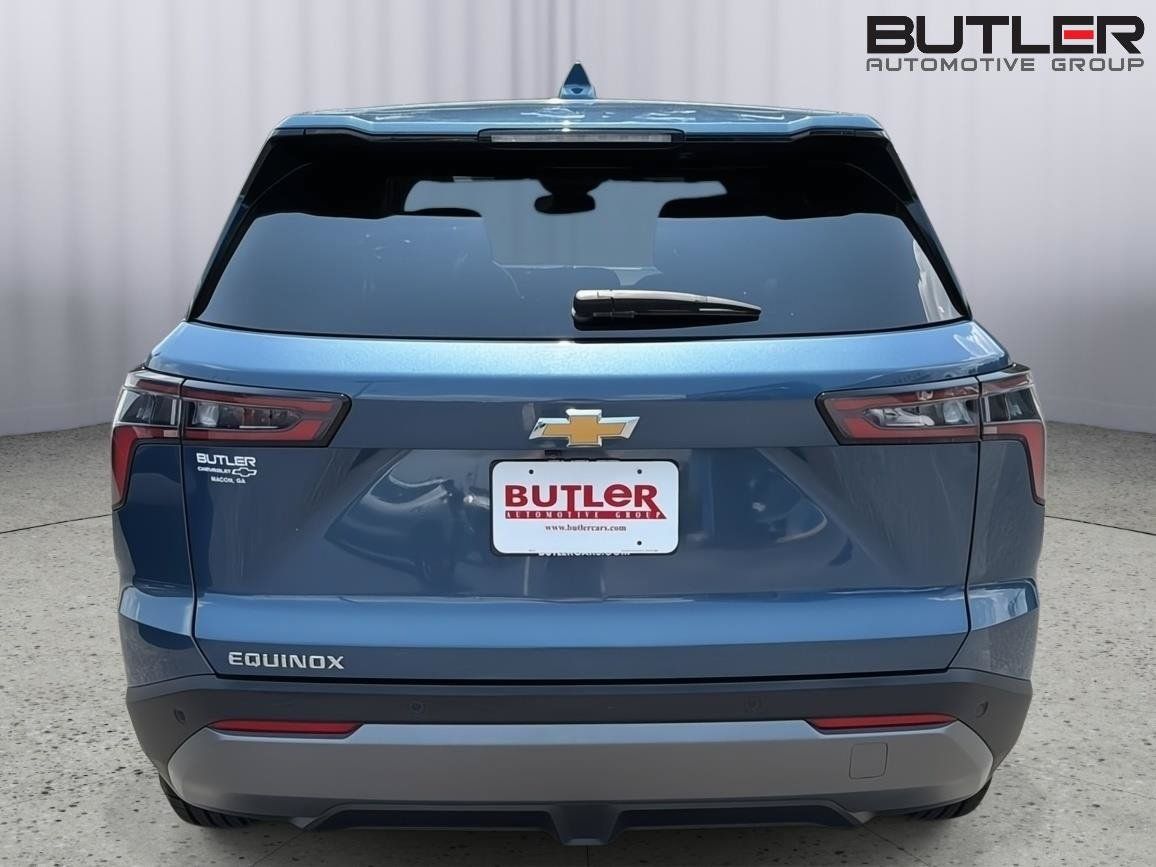 Used 2025 Chevrolet Equinox LT FWD image 5