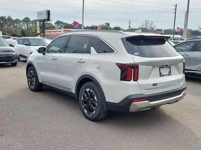 New 2026 Kia Sorento S w/ S Panoramic Sunroof Package