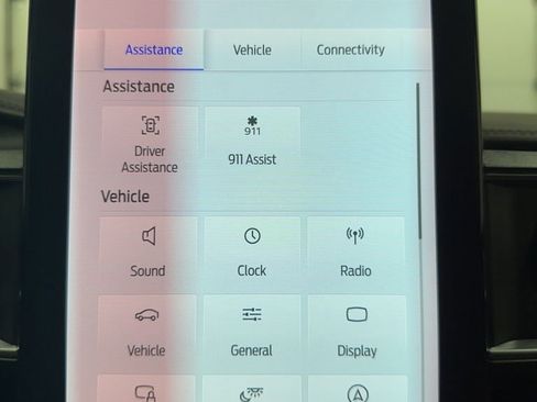 Used 2022 Ford Explorer Platinum w/ Equipment Group 601A image 29