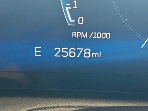 Used 2025 Cadillac XT4 Premium Luxury FWD image 49