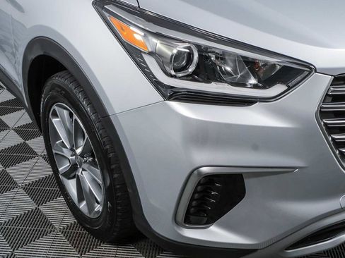 Used 2019 Hyundai Santa Fe XL SE FWD image 35