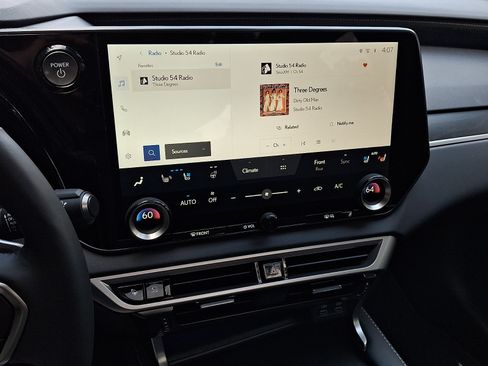 New 2026 Lexus RX 450h AWD image 12