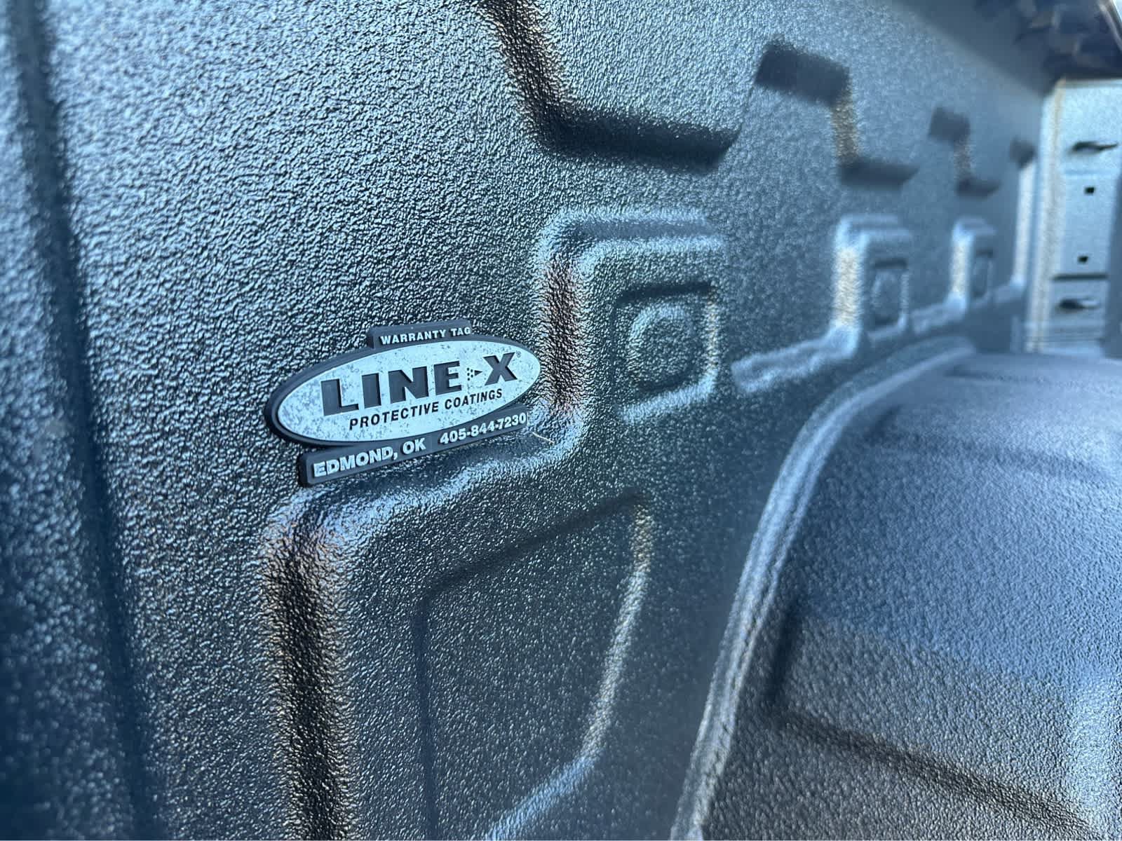 Used 2025 GMC Sierra 1500 SLT w/ SLT Premium Package AWD/4WD image 9