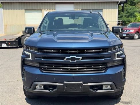 Used 2022 Chevrolet Silverado 1500 RST AWD/4WD image 2
