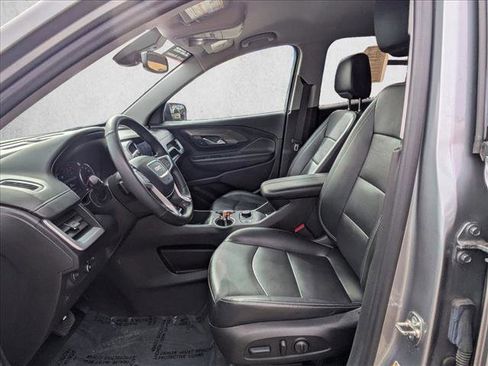 Used 2024 GMC Terrain SLT image 11