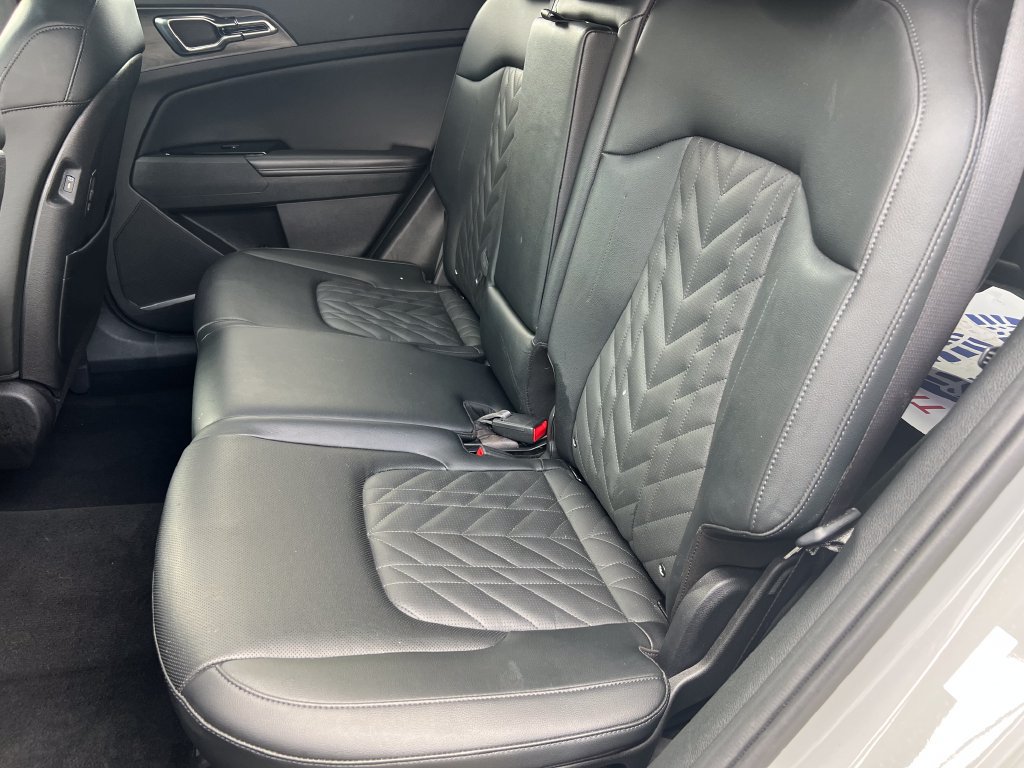 Used 2023 Kia Sportage X-Pro AWD/4WD image 14