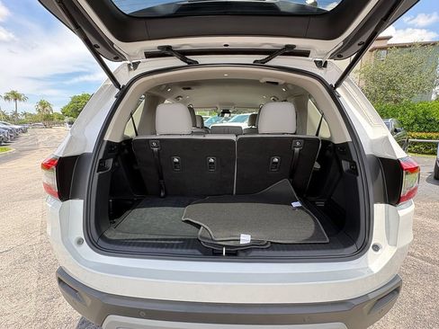 Used 2025 Honda Pilot EX-L image 19