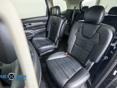 Used 2022 Kia Telluride SX w/ SX Prestige Package AWD/4WD image 34