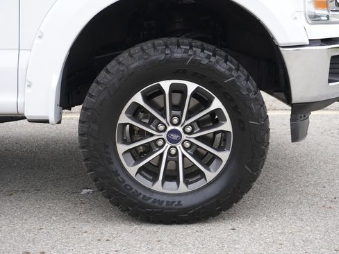 Used 2018 Ford F150 XLT w/ Equipment Group 302A Luxury AWD/4WD image 13