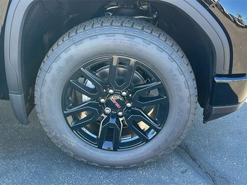 New 2026 GMC Sierra 1500 Elevation w/ Elevation Premium Package image 9