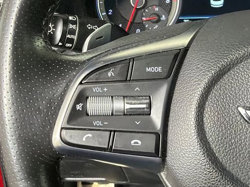 Used 2020 Genesis G70 3.3T RWD image 26