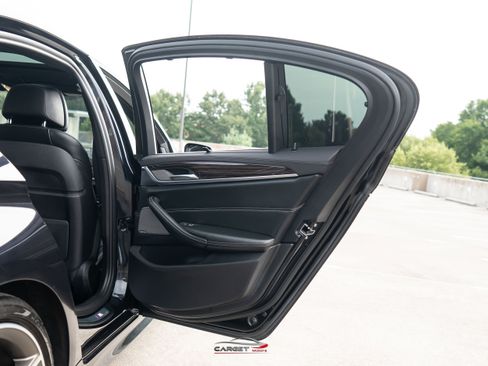 Used 2019 BMW M550i xDrive AWD/4WD image 49