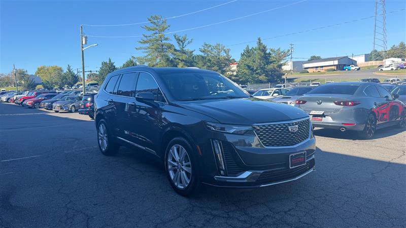 Used 2022 Cadillac XT6 Premium Luxury AWD/4WD image 4