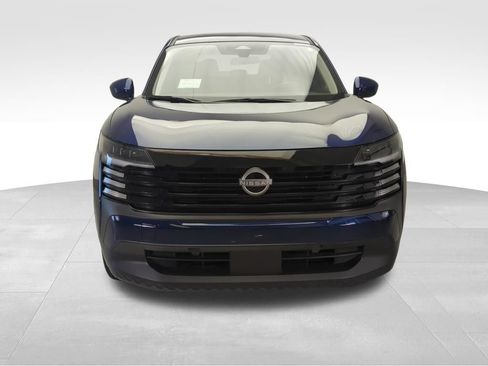 Certified 2025 Nissan Kicks SV FWD image 11