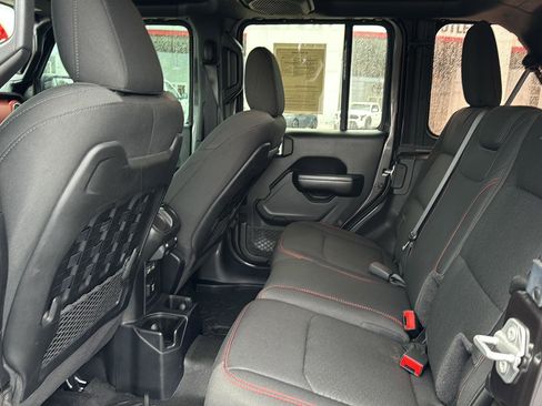 Used 2021 Jeep Wrangler Unlimited Rubicon image 11