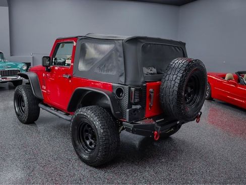 Used 2009 Jeep Wrangler X AWD/4WD image 3