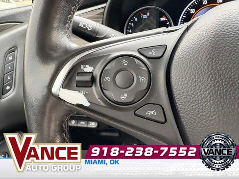 Used 2020 Buick Envision Premium w/ Driver Confidence Package AWD/4WD image 28