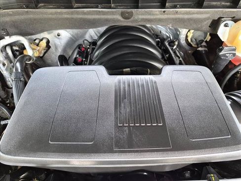 Used 2023 GMC Yukon XL Denali AWD/4WD image 25