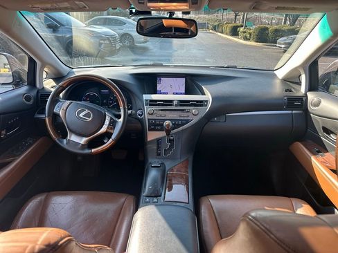 Used 2013 Lexus RX 450h AWD w/ Navigation Pkg image 8