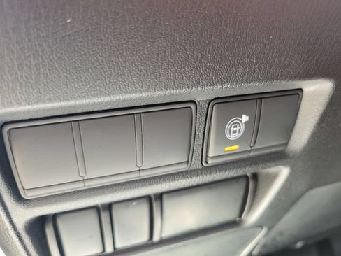 Certified 2024 Nissan Armada SV AWD/4WD image 19