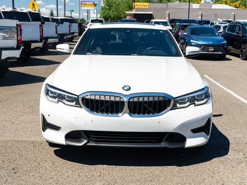 Used 2020 BMW 330i Sedan w/ Convenience Package RWD image 2